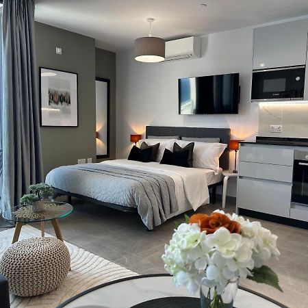 E1 Presidential Studios On High Floor With Stunning Sea Views Gibraltar Eksteriør billede