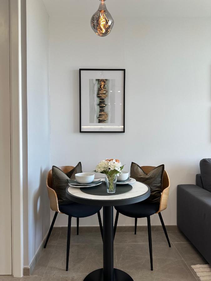 E1 Presidential Studios On High Floor With Stunning Sea Views Gibraltar Eksteriør billede