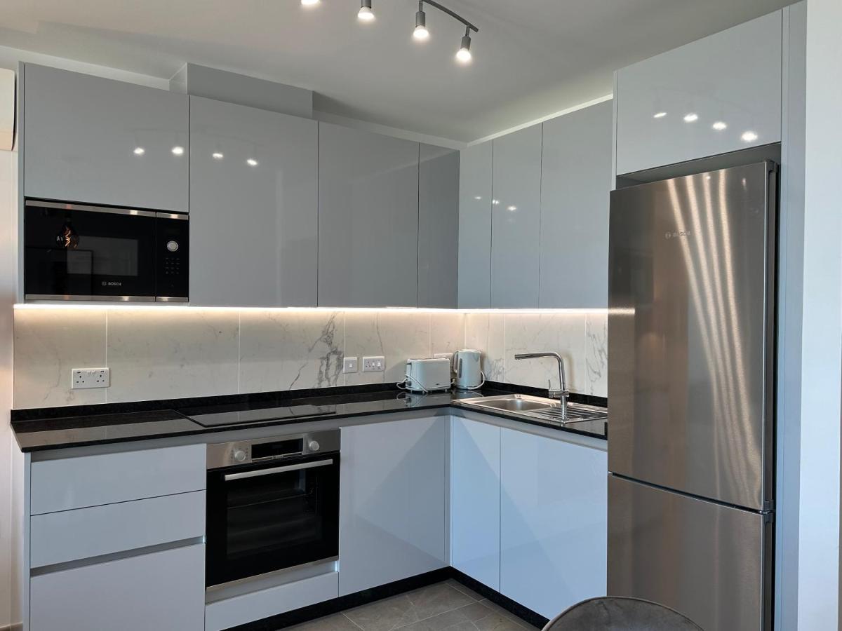 E1 Presidential Studios On High Floor With Stunning Sea Views Gibraltar Eksteriør billede