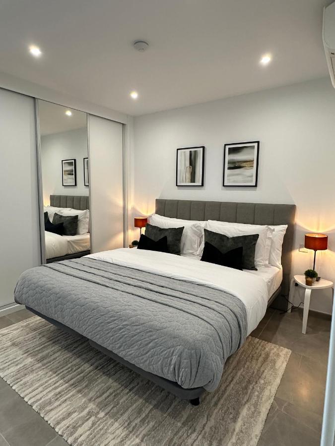E1 Presidential Studios On High Floor With Stunning Sea Views Gibraltar Eksteriør billede