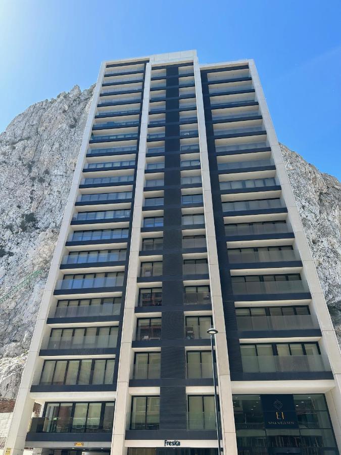 E1 Presidential Studios On High Floor With Stunning Sea Views Gibraltar Eksteriør billede